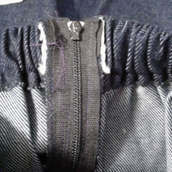 We're It Size 4 6X Skirt Straight Embroidery Floral Trim Blue Denim Jean NEW - Picture 6 of 6